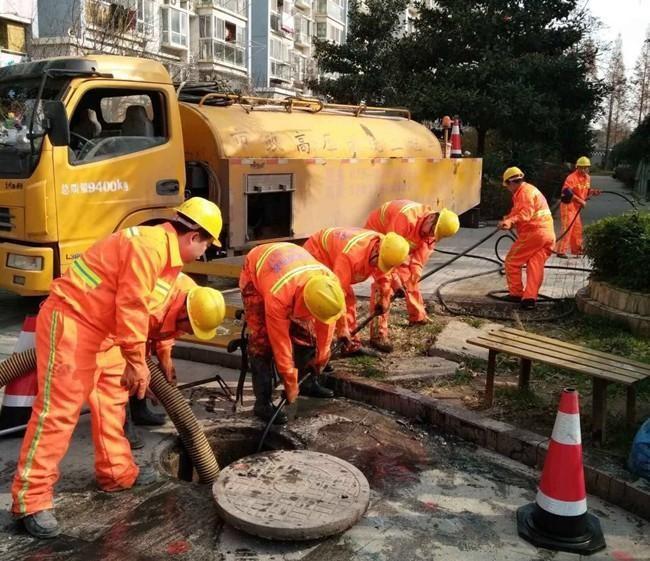 毛嘴镇市政管道清淤